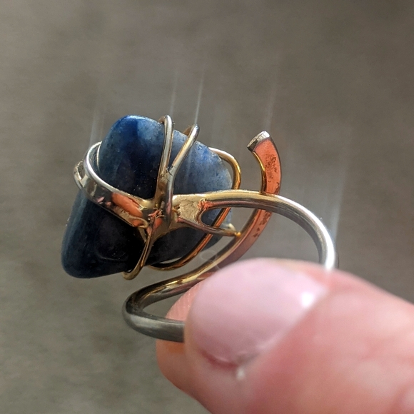Blue Stone gold wrap adjustable ring - Picture 5 of 5